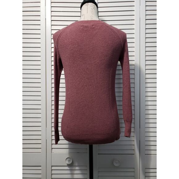 American Eagle Outfitters Knit Sweater Women's Size XS Mauve Braided Shoulder - Picture 5 of 10